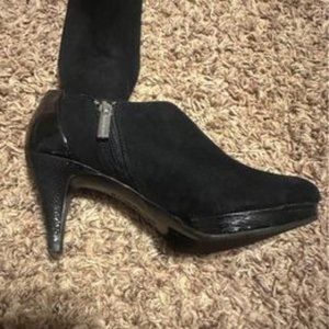 Bandolino Women's Heels Size 6.5